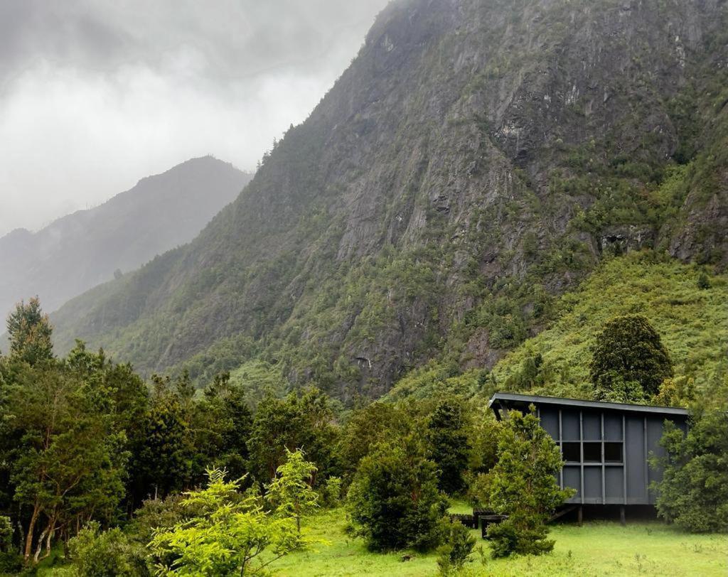 Base Puelo Hotell Cochamo Eksteriør bilde