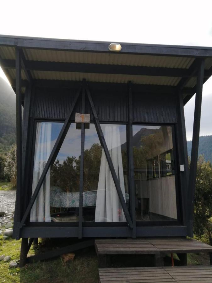 Base Puelo Hotell Cochamo Eksteriør bilde